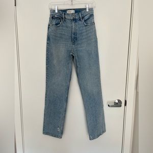 Abercrombie & Fitch Jeans - 90s Straight Ultra High Rise